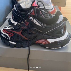 BALENCIAGA TRACK 2